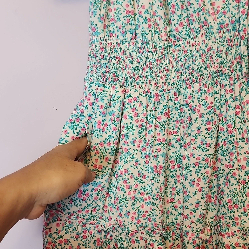 J. CREW Puff Sleeve Ditsy Tiered Midi Ruffle Floral Dress, size 6 - Picture 5 of 14